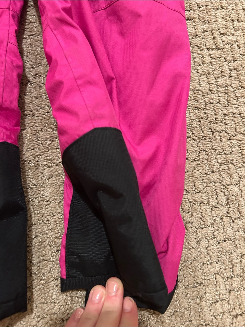 The North Face Girls' Bright Pink & Multicolor Marble Ski Jacket - Picture 10 of 16
